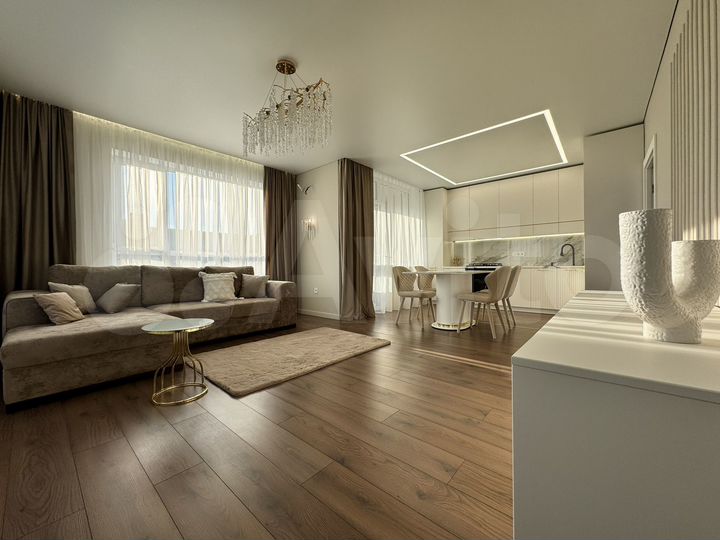 3-к. квартира, 92 м², 8/9 эт.