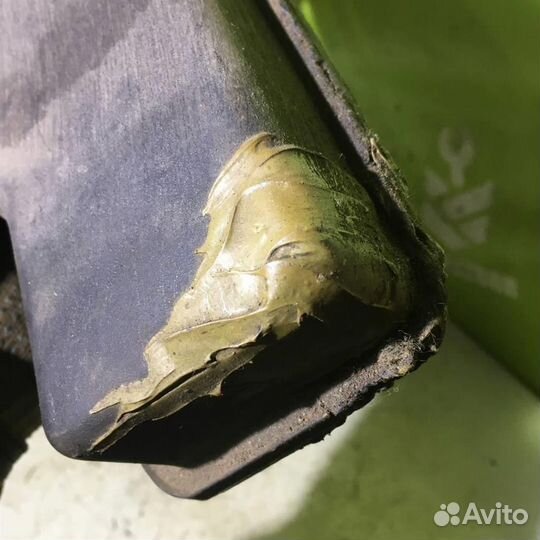 Патрубок воздушного фильтра Форд Фокус 1