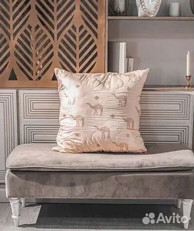 Новая квадратная подушка