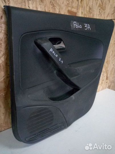 Обшивка двери задняя правая Volkswagen Polo