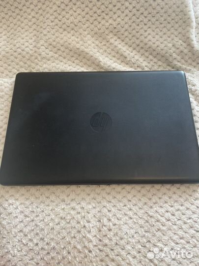 Большой и яркий ноутбук HP 17.3 Full HD+IPS