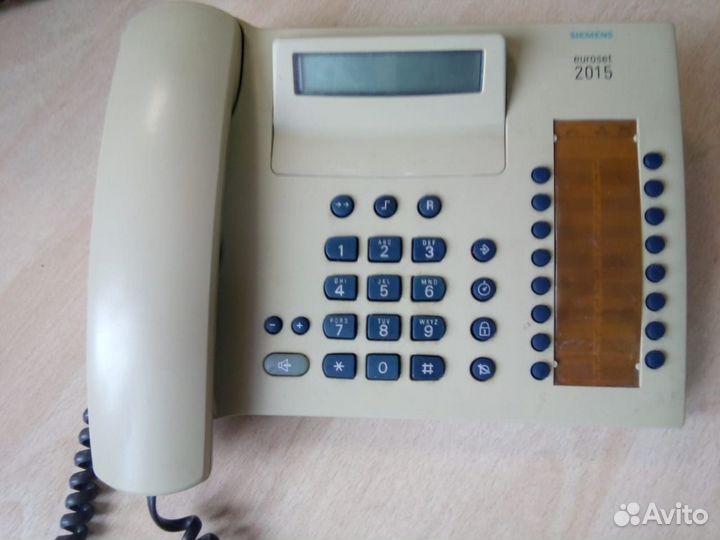Телефон сименс офисный - белый и чёрный