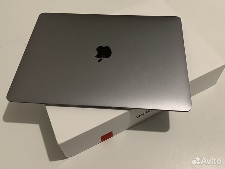 MacBook Air 13 2020 M1 8gb 256