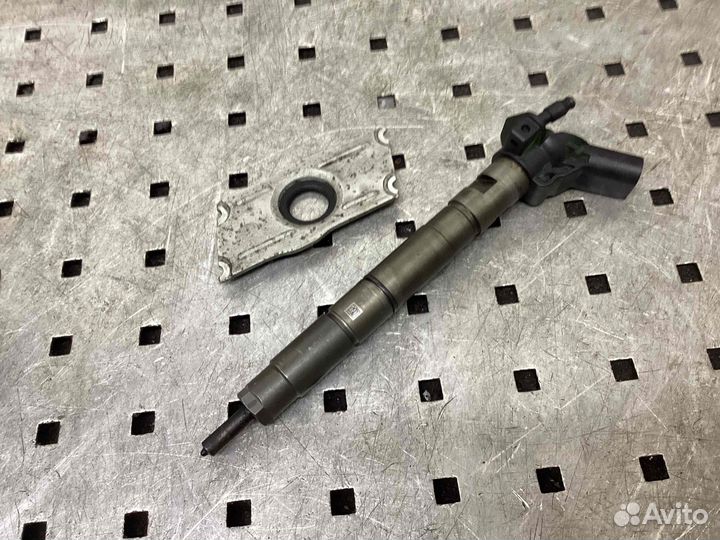 Форсунка дизельная электрическая для Audi Q7 4L
