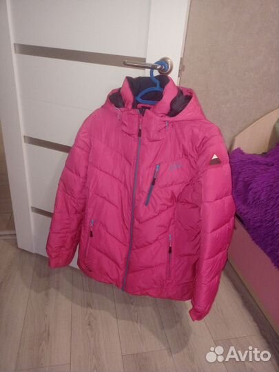 Куртка горнолыжная