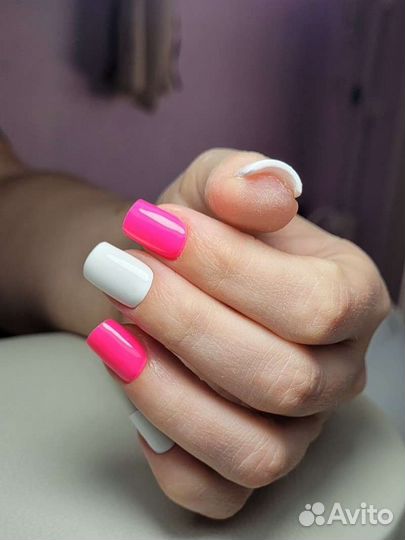 Маникюр, педикюр