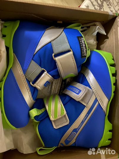 Лыжные ботинки новые