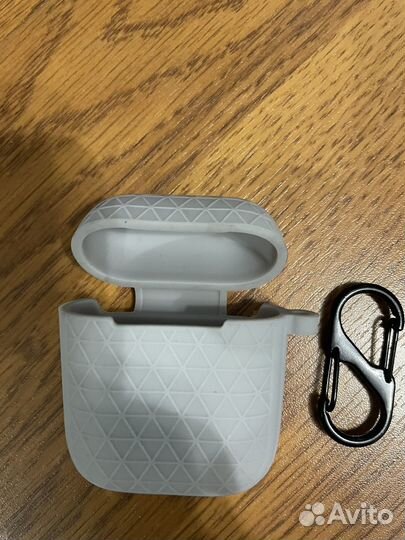 Силиконовый чехол на кейс Airpods 2