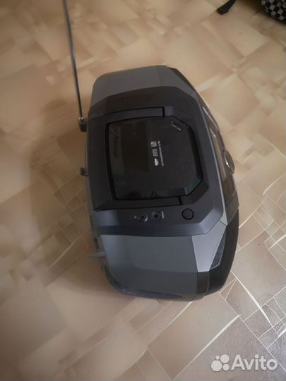 Магнитола philips az780