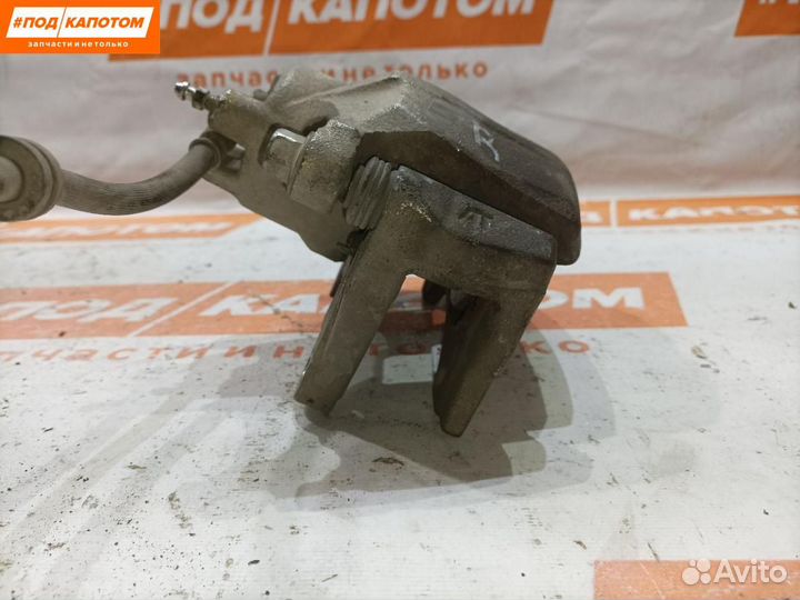 Суппорт тормозной передний правый Mitsubishi 2