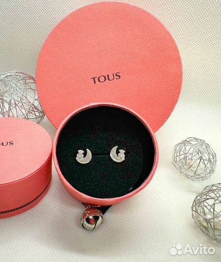 Серьги-пусеты сер Tous