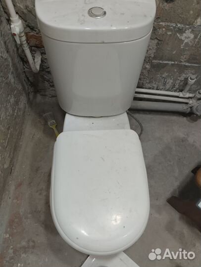 Унитазы и бачки бу