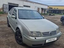 Volkswagen Bora 1.6 AT, 2001, 160 000 км, с пробегом, цена 240 000 руб.