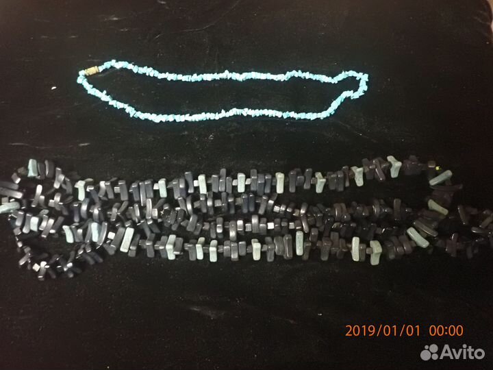 Бусы, колье и ожерелье