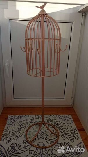 Вешалка декоративная