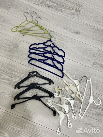 Вешалки плечики силиконовые и бархатные