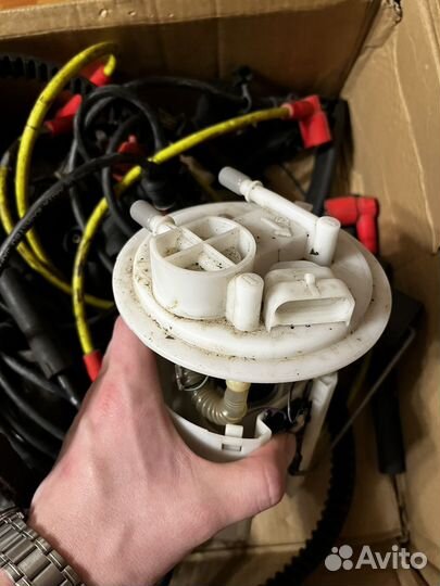 Бензонасос