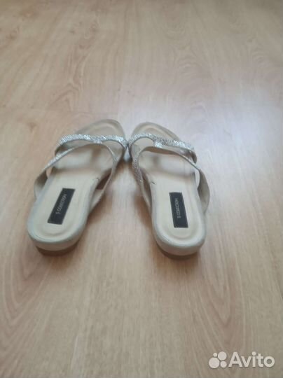 Шлепки женские 36 размер кожа