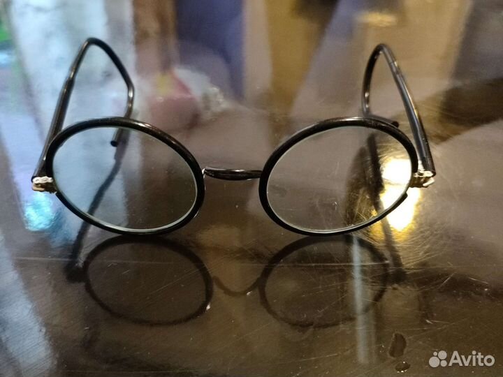 Очки старинные
