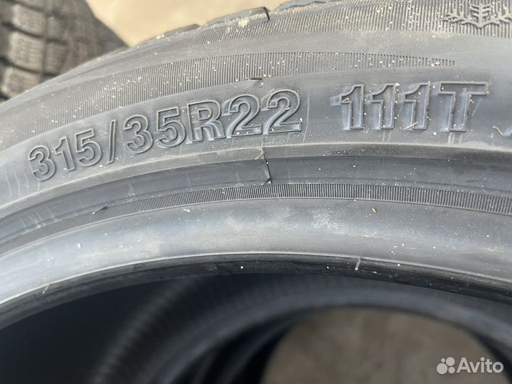 iLink Wintervorhut Stud II 275/40 R22 111T