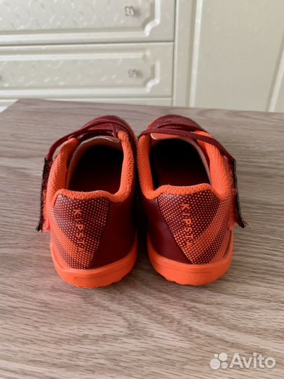 Футбольные бутсы kipsta 32 р сороконожки