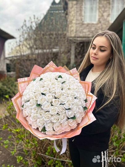 Подарок для любимых, букет из мыла на 1 сентября