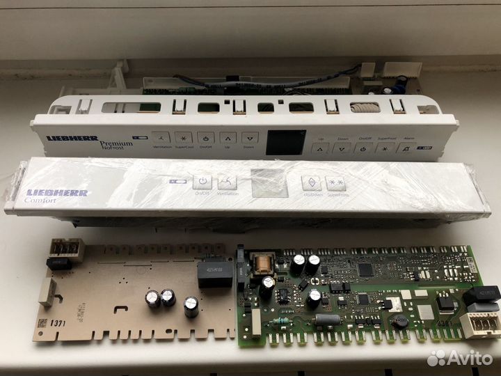 Запчасти к холодильнику liebherr (либхер)