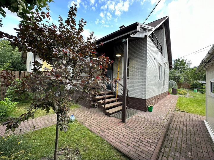 Дом 88 м² на участке 4,9 сот.