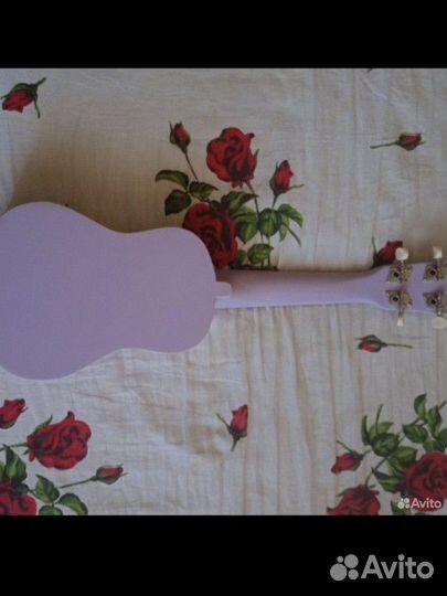 Укулеле. Музыкальный инструмент