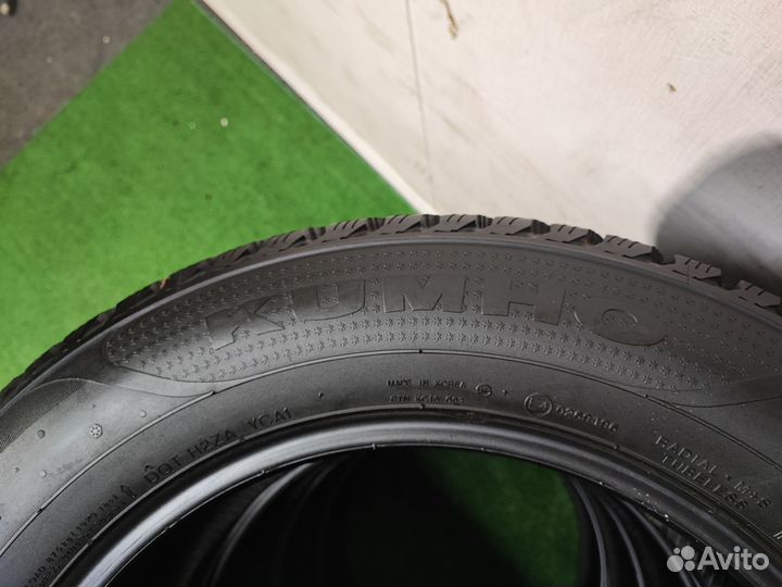 Kumho I'Zen RV Stud KC16 225/60 R17
