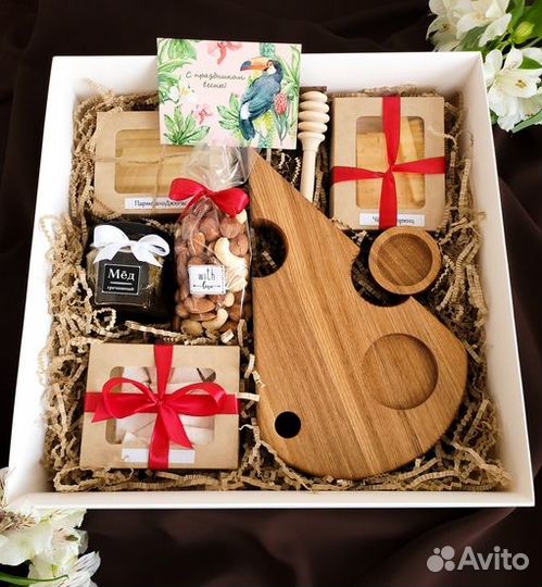 Подарок с сыром / Подарок на день рождение