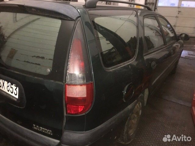 Разбор на запчасти Renault Laguna