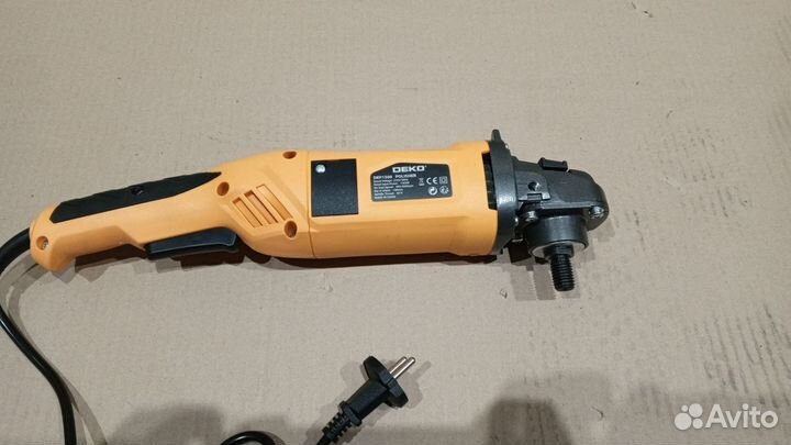 Полировальная сетевая шлифмашинка deko DKP1500 063
