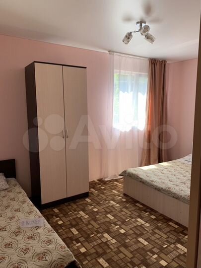 Дом 40 м² на участке 2 сот.