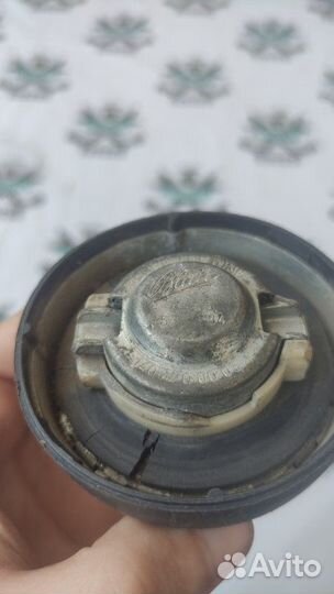 Крышка топливного бака Mercedes-Benz W210 W210 3.2