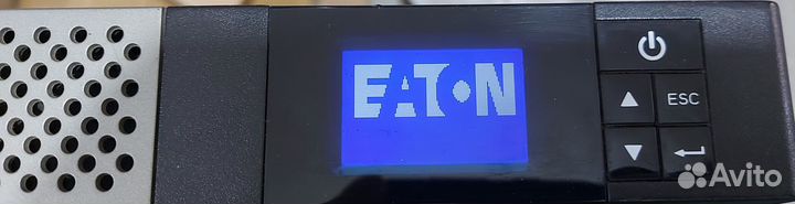 Источник бесперебойного питания Eaton 5P 1550iR