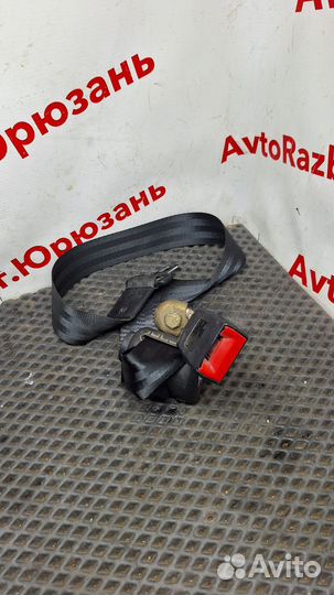 Задний ремень безопасности volkswagen Passat B5