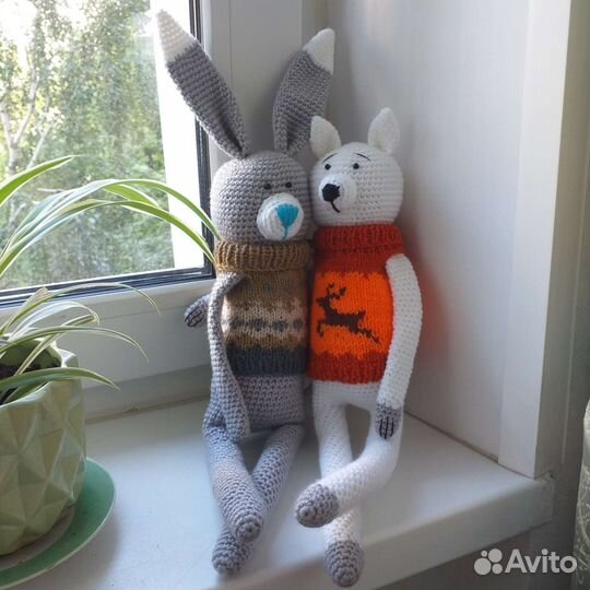 Мягкая игрушка заяц, волк