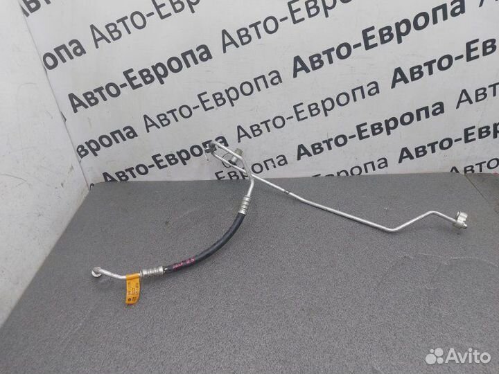 Трубка кондиционера Jeep Grand Cherokee WK2 3.0D