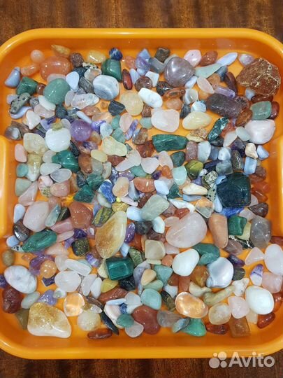 Коллекция камней и минералов