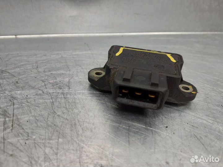 Датчик положения дроссельной заслонки Volkswagen