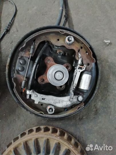 Тормозные барабаны LADA Largus