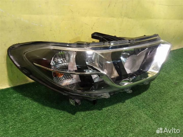 Фара правая LADA Niva Travel 2020