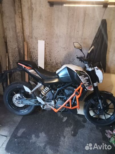 Ktm duke 200