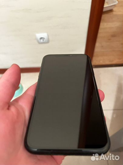 iPhone XR Black 128Gb