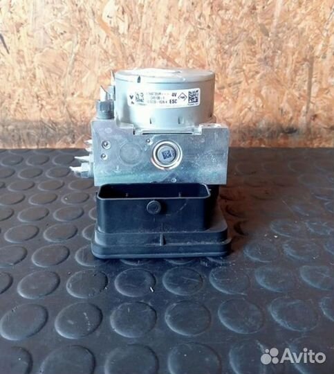Блок абс 476607355R Renault Megane II 2006 - 2008 года