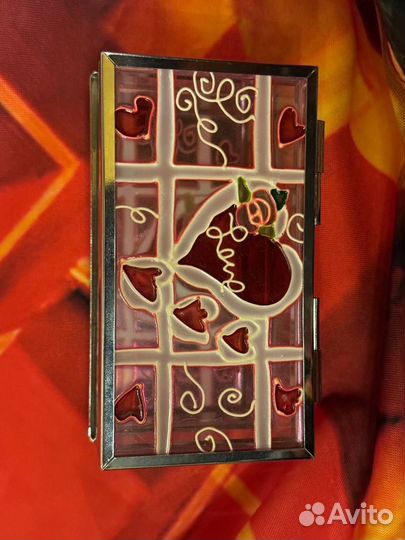 Шкатулка с зеркальным дном 