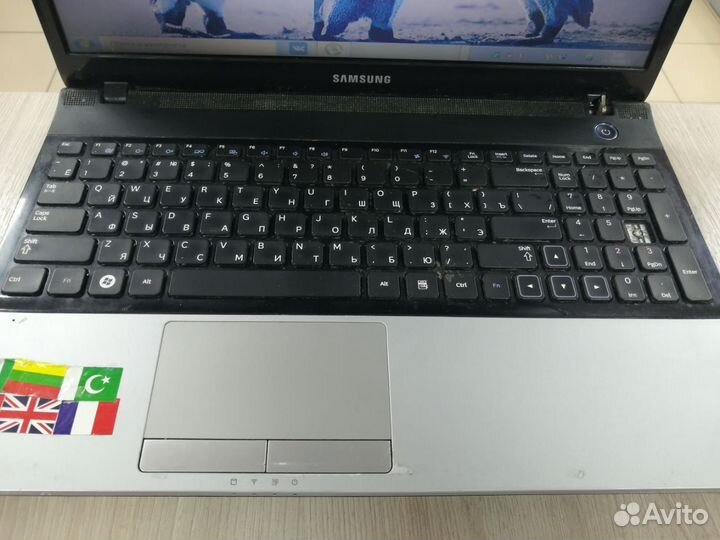 Ноутбук Samsung NP300E5A