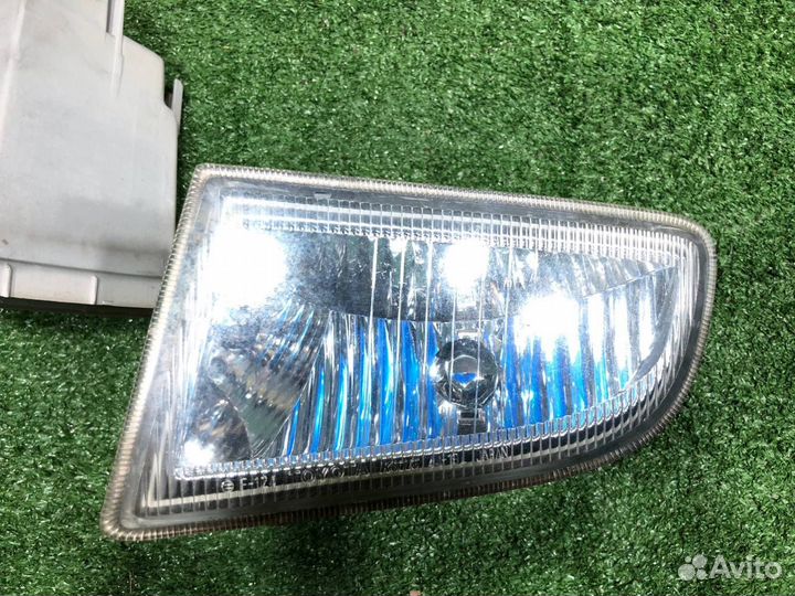 Комплект птф передний Toyota Estima ACR30