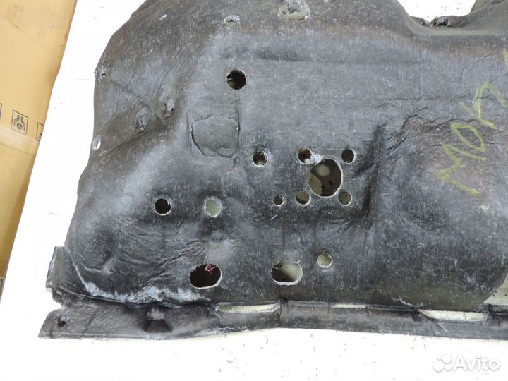 Шумоизоляция торпедо Ford Mondeo 4